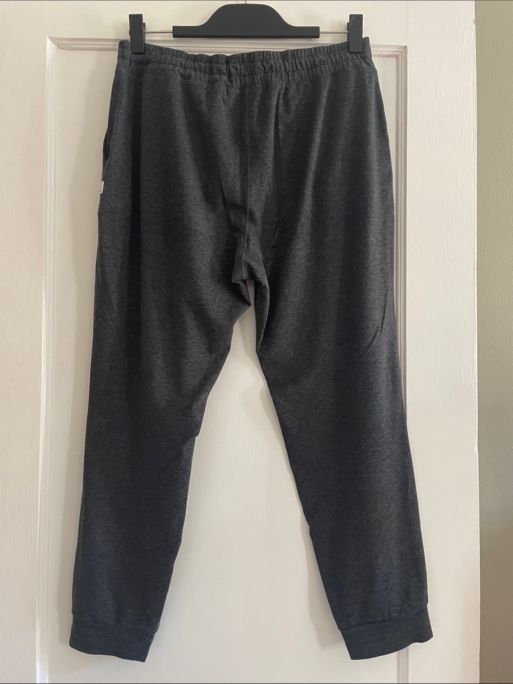 Vuori Charcoal Gray Women’s Drawstring Joggers med - Picture 5 of 5
